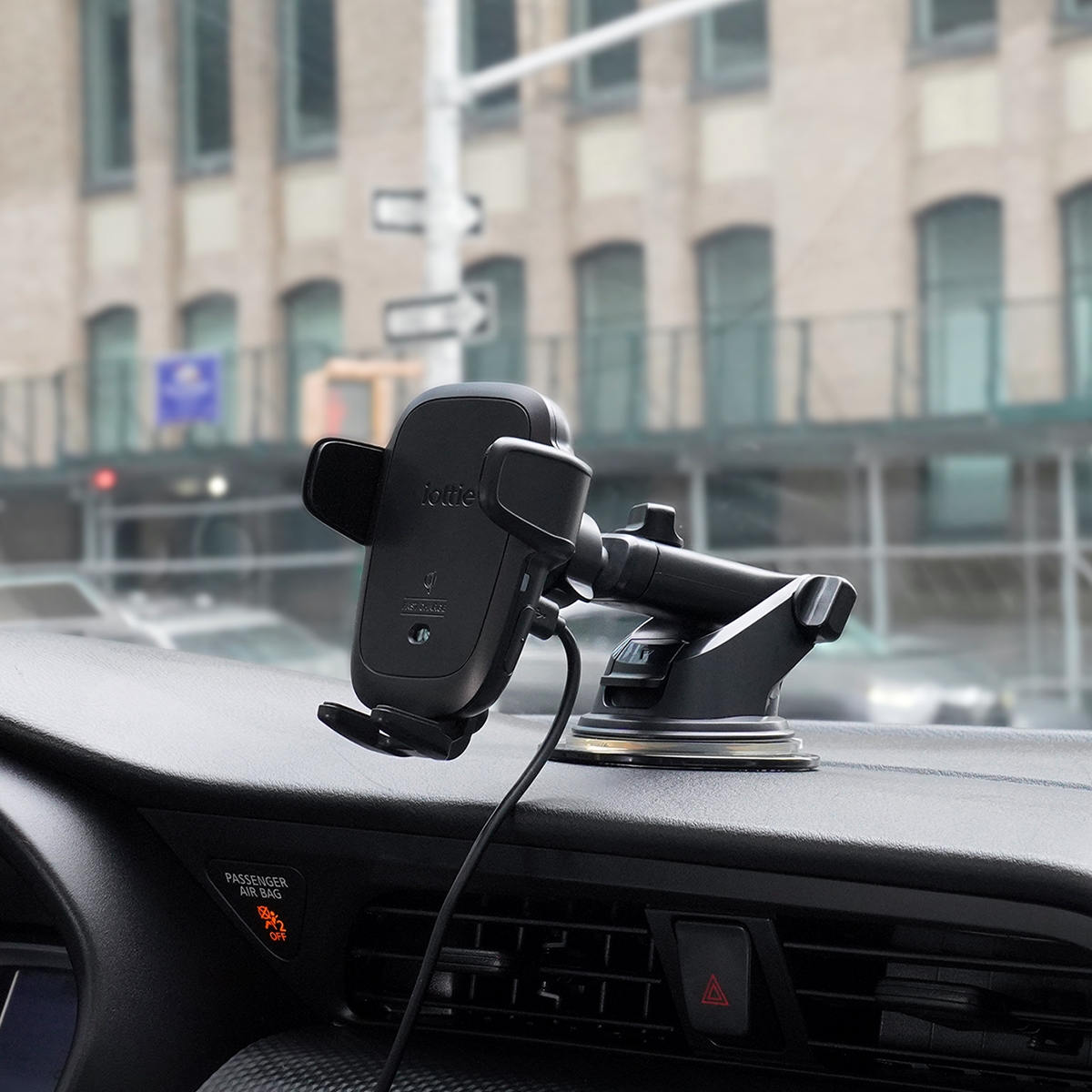 iOttie Easy One Touch Connect Alexa Built-in Dashboard and Windshield Mount  User Guide