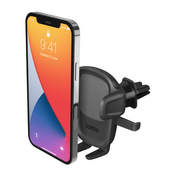 iPhone Mounted on the iOttie Easy One Touch 5 Air Vent Universal Car Mount Phone Holder