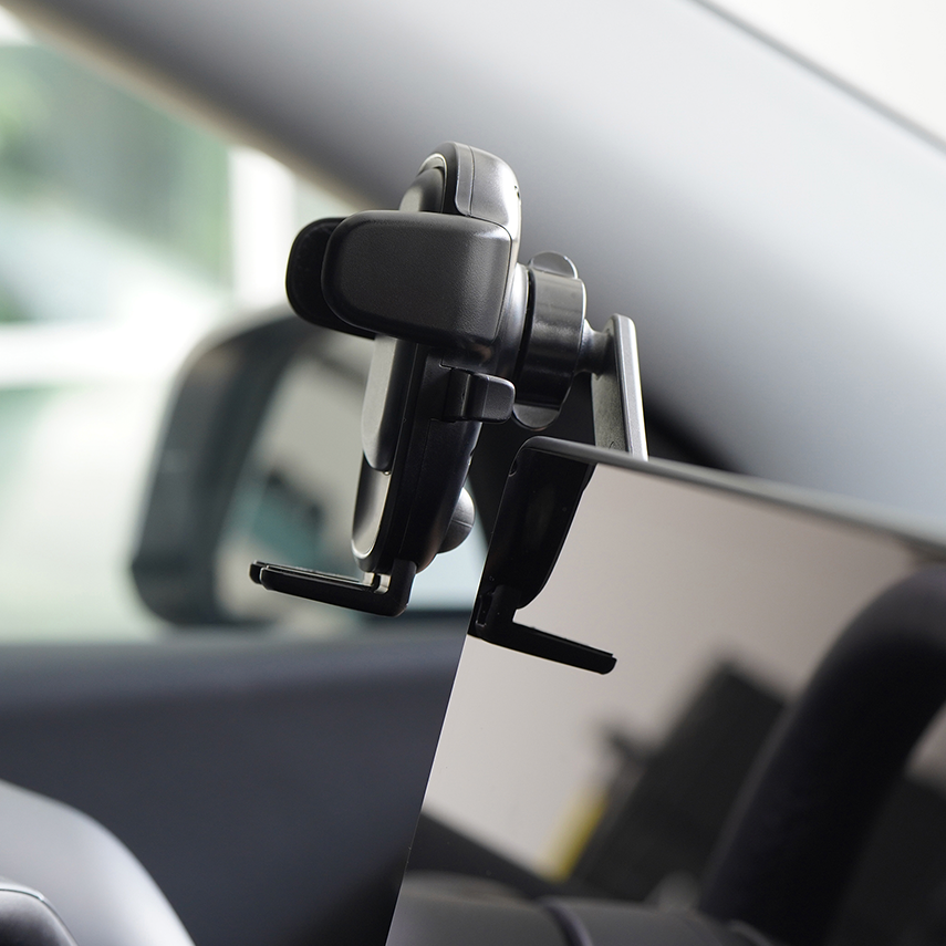 Car Mobile Phone Holder: Get your drive versed with seamless