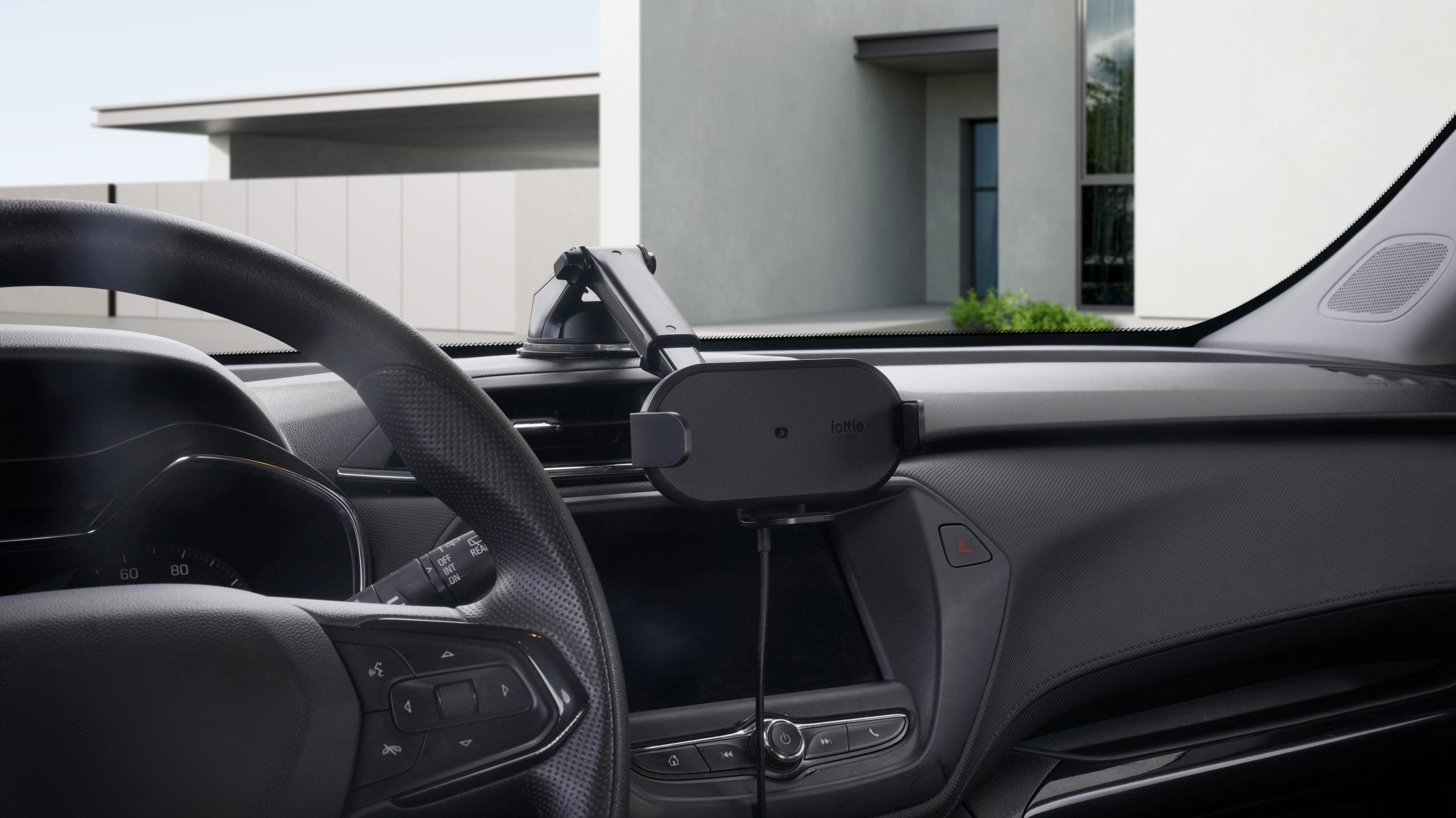 IOTTIE LAUNCHES FIRST-EVER CAR MOUNT FOR FOLDABLE PHONES – iOttie